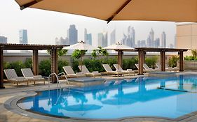 Ramada Jumeirah Hotel 4*